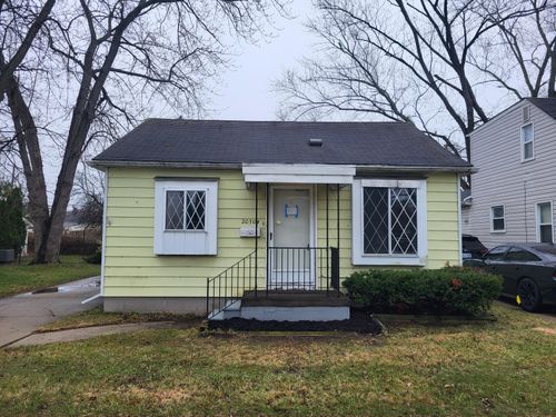 20304 E 8 Mile Rd, Harper Woods, MI, 48225-1100 | Card Image