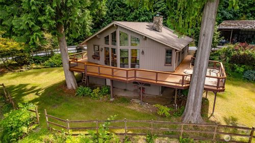 22426 Criddle Ln, Mount Vernon, WA, 98274-8268 | Card Image