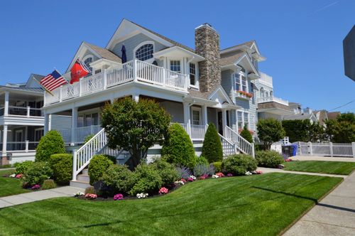 199 11th St, Avalon, NJ, 08202-2423 | Card Image
