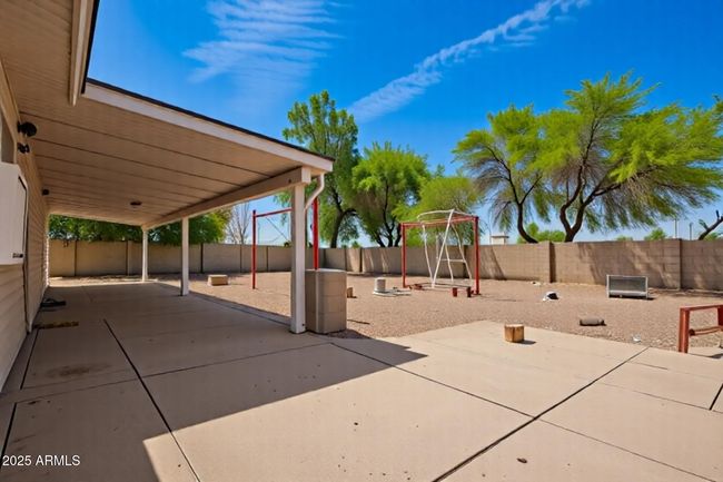 Virtually Staged Backyard | Image 21