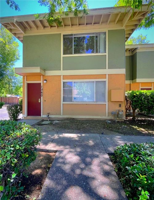 1560 Drake Dr, Davis, CA, 95616-0826 | Card Image