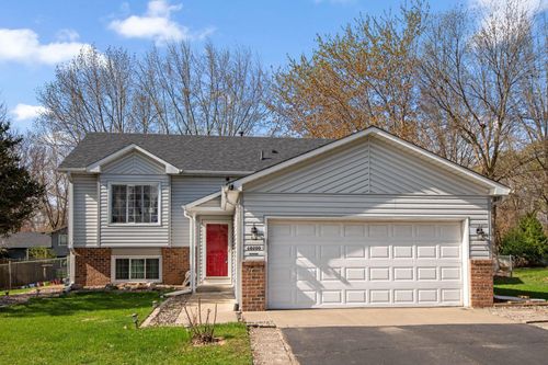 10200 Upper 205th St W, Lakeville, MN, 55044-8861 | Card Image