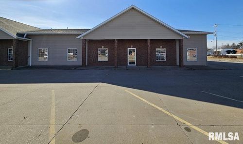 821 5th St, Durant, IA, 52747-7733 | Card Image