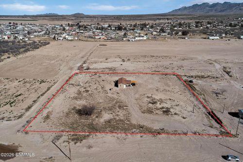 102 Coors Rd, Vado, NM, 88072 | Card Image