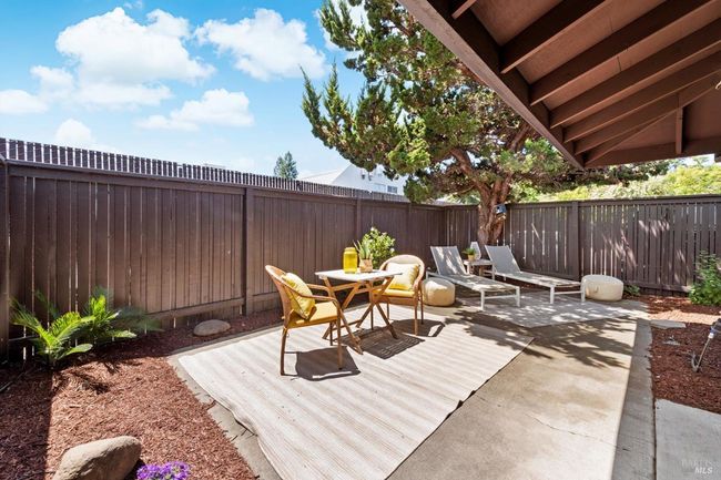 3403 Willis Dr, Condo with 3 bedrooms, 2 bathrooms and 1 parking in Napa CA | Image 16
