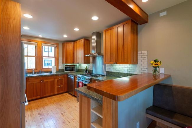 825 Whiterock Ave, Townhouse with 3 bedrooms, 4 bathrooms and null parking in Crested Butte CO | Image 9