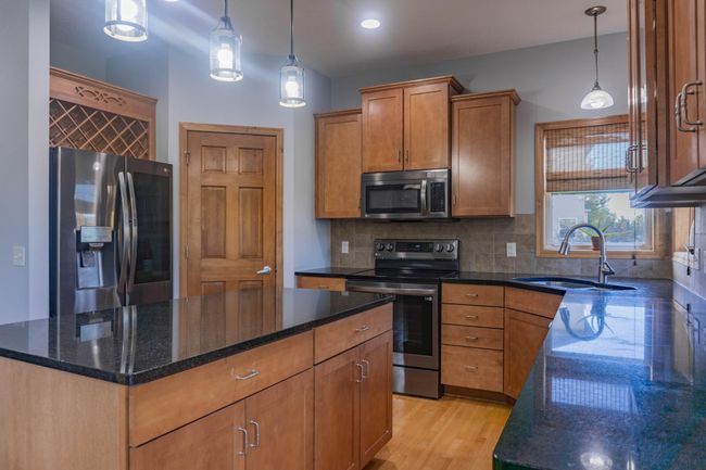 1216 S Windmill Crk, House other with 5 bedrooms, 4 bathrooms and null parking in Waconia MN | Image 15