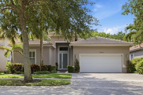 19518 S Whitewater Ave, Weston, FL, 33332-2444 | Card Image