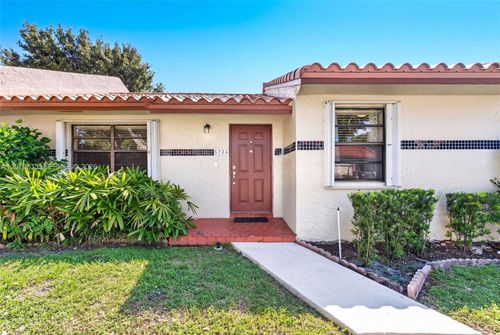 5736 Sw 112th Ter, Cooper City, FL, 33330-4543 | Card Image