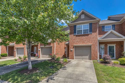 8116 Valley Oak Dr, Brentwood, TN, 37027-8359 | Card Image