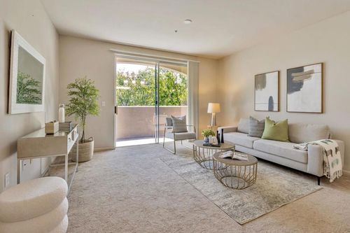 2054-1550 Technology Dr, San Jose, CA, 95110-3832 | Card Image