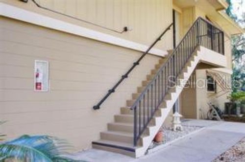 10b-120 Hibiscus Woods Ct, DELTONA, FL, 32725-9315 | Card Image