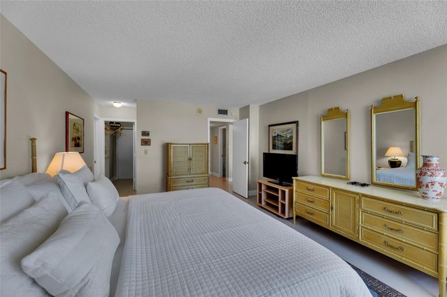 APT-1801 - 1370 S Ocean Blvd, Condo with 2 bedrooms, 3 bathrooms and null parking in Pompano Beach FL | Image 19