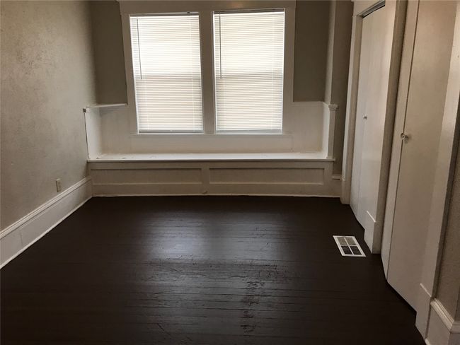 APT-101 - 1118 N Zang Blvd, Condo with 2 bedrooms, 1 bathrooms and null parking in Dallas TX | Image 5