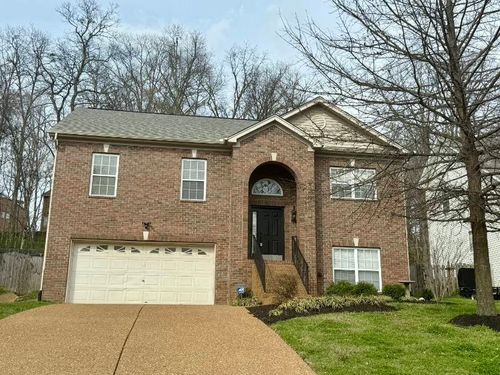 1078 Willoughby Station Blvd, Mount Juliet, TN, 37122-7594 | Card Image