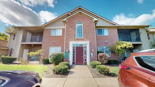 1997 Berrancher Dr, Columbus, OH, 43228-3633 | Card Image