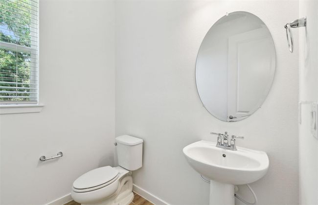 Powder Room | Image 13