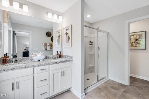 8805 Malmesbury Ln, Wake Forest, NC, 27587-1204 | Card Image