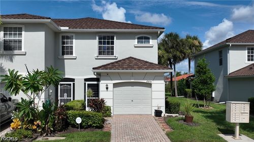 8676 Athena Ct, LEHIGH ACRES, FL, 33971-3754 | Card Image