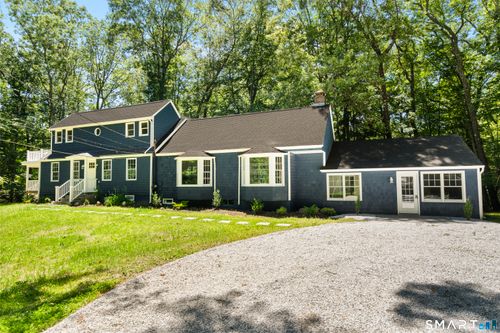 33 Old Stagecoach Rd, Redding, CT, 06896-1908 | Card Image