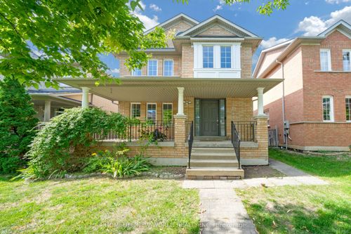 72 Ray St, Unionville, ON, L3R4R5 | Card Image