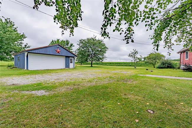 320 Spruce St, House other with 2 bedrooms, 1 bathrooms and 2 parking in Donegal PA | Image 5