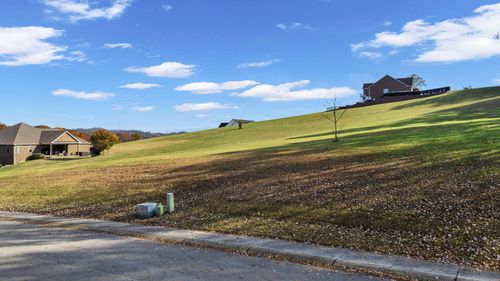 Lot 60 Majestic Cir, Dandridge, TN, 37725-4886 | Card Image