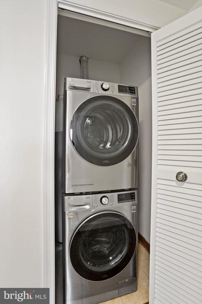 APT-403 - 800 S Saint Asaph St, Condo with 1 bedrooms, 1 bathrooms and null parking in ALEXANDRIA VA | Image 17