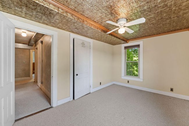 Upper level room | Image 20