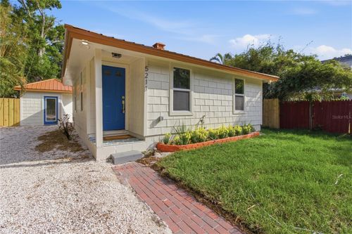 5211 25th Ave S, GULFPORT, FL, 33707-5125 | Card Image