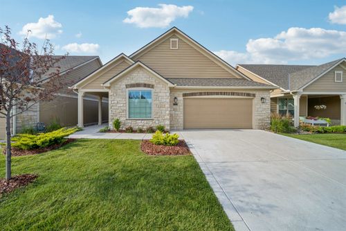 1055 E Waters Edge St, Derby, KS, 67037-4043 | Card Image