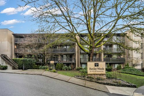 206-9857 Manchester Dr, Burnaby, BC, V3N4P5 | Card Image