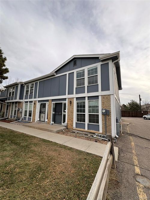 12061 E 3rd Ave, Aurora, CO, 80011-8207 | Card Image