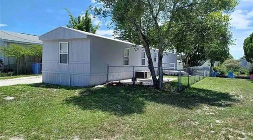 5830 Portsmouth Dr, Tampa, FL, 33615-3734 | Card Image