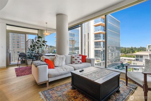unit-1105-10610 Ne 9th Pl, Bellevue, WA, 98004-8640 | Card Image