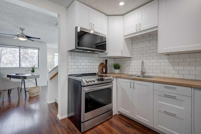 56 - 2300 Oakmoor Drive Sw, Townhouse with 3 bedrooms, 1 bathrooms and 1 parking in Calgary AB | Image 6