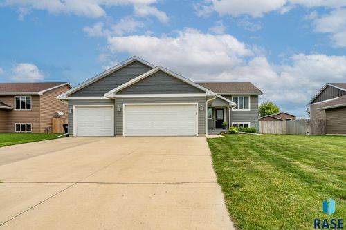 102 N Sund St Street, Worthing, SD, 57077-2074 | Card Image