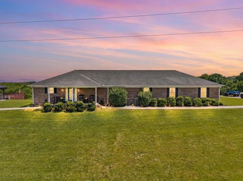 714 Cedar Ridge Dr, Stanford, KY, 40484-7547 | Card Image