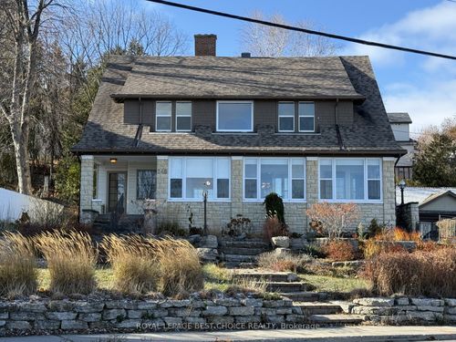 {{alt}} | Card Image