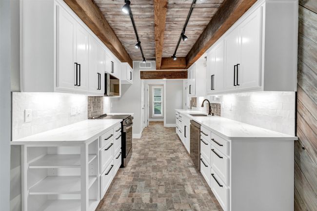 1228 Waterview Rd, House other with 3 bedrooms, 3 bathrooms and null parking in Granbury TX | Image 20
