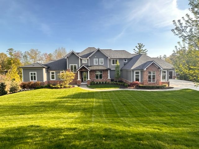 Army Rd, Leonard, MI 48367
