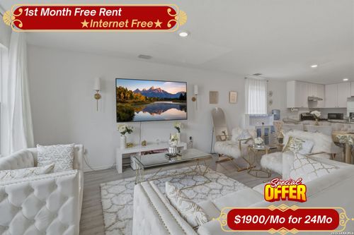 7727 Yeti Park, San Antonio, TX, 78227-4444 | Card Image