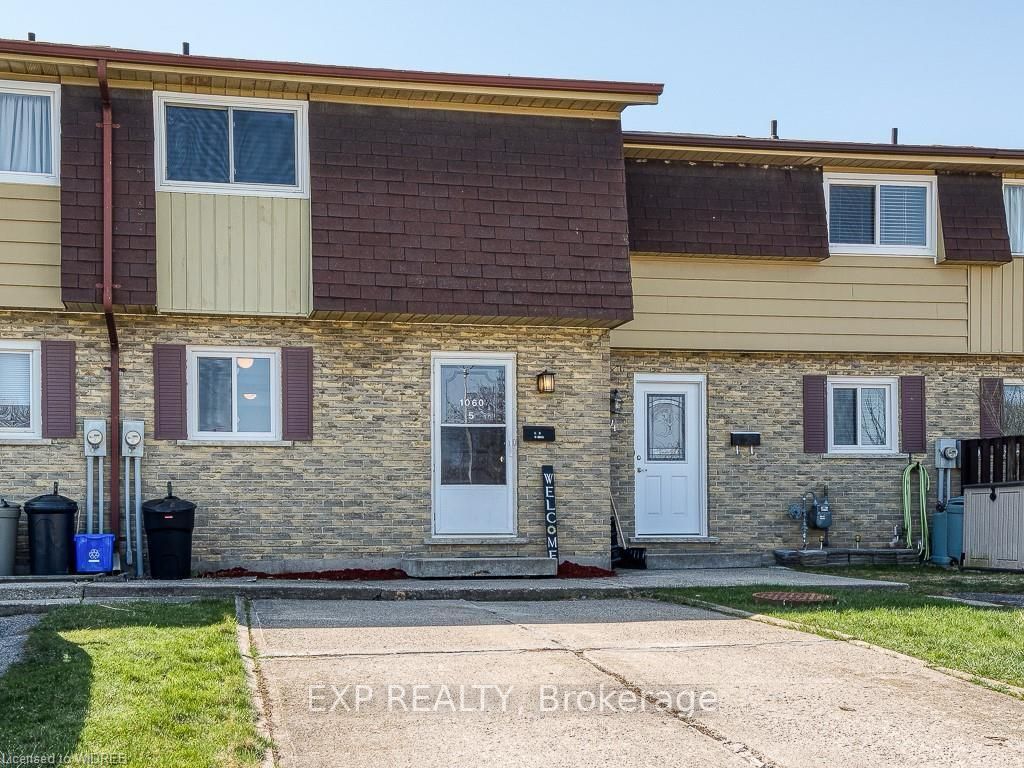 Residential Lease in Woodstock