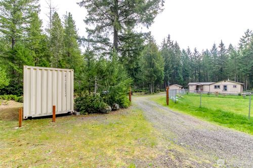17103 Nw Sunset Ridge Way, Seabeck, WA, 98380-7800 | Card Image
