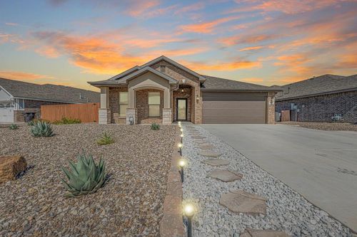 6803 Baron Dr, Midland, TX, 79705-2426 | Card Image