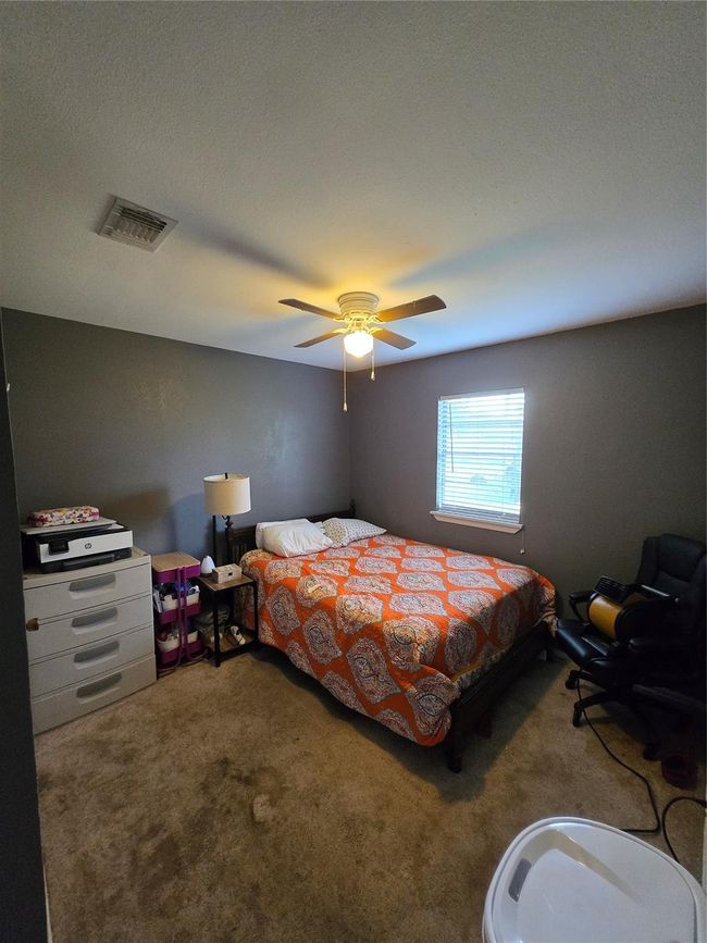 610 E Division St, House other with 3 bedrooms, 2 bathrooms and 3 parking in Edna TX | Image 26