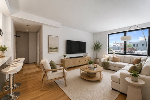 3b-21-45 44th Dr, Long Island City, NY, 11101-4751 | Card Image