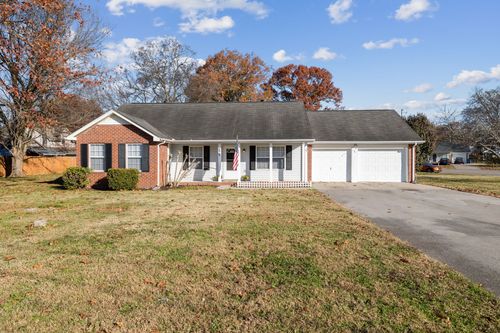 815 Southwoods Dr, Smyrna, TN, 37167 | Card Image