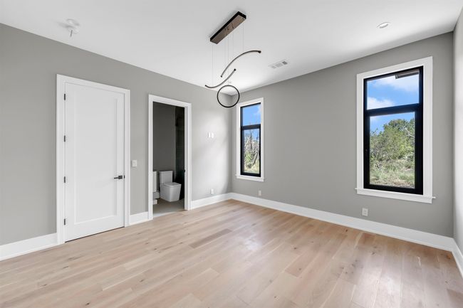 6507 Ranch Road 962 W, House other with 4 bedrooms, 5 bathrooms and null parking in Round Mountain TX | Image 24