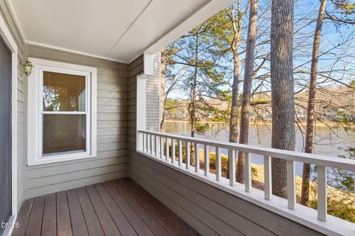 apt-l-325 Glen Echo Ln, Cary, NC, 27518-9131 | Card Image